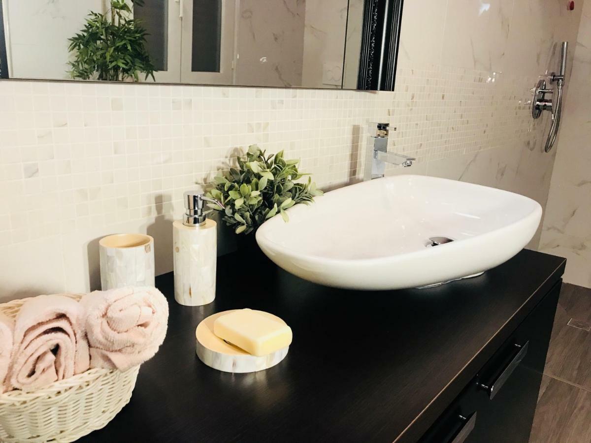 Gemma Apartments Milano Rho Fiera Apt2 Lainate Bagian luar foto
